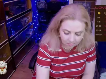 Delicecatmyau  live sex cam