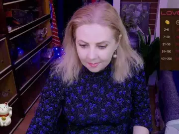 Delicecatmyau  live sex cam