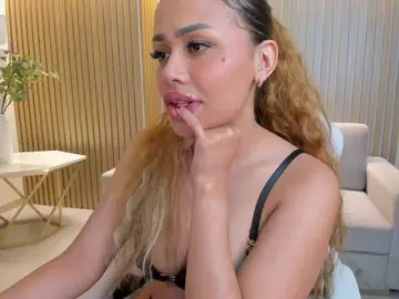 LiamCarter  live sex cam