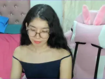 Milley777  live sex cam