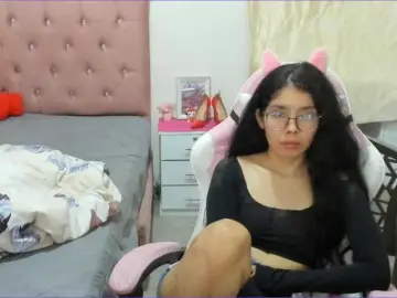 Milley777  live sex cam