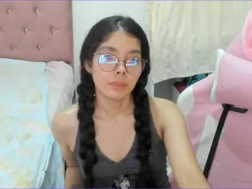 Milley777  live sex cam