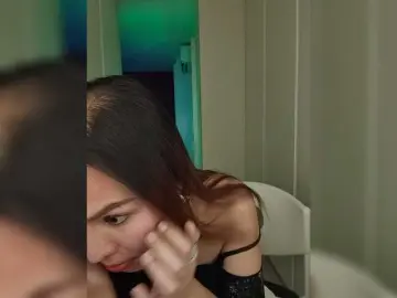 MySecret555  live sex cam
