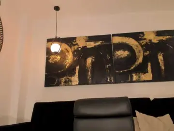 SunnyRiversX  live sex cam