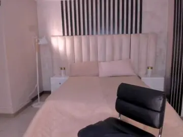 SunnyRiversX  live sex cam