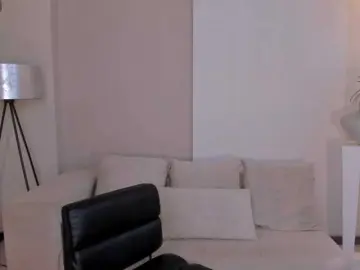 SunnyRiversX  live sex cam