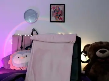 Itsvalentine  live sex cam