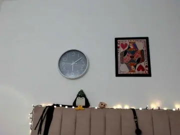 Itsvalentine  live sex cam