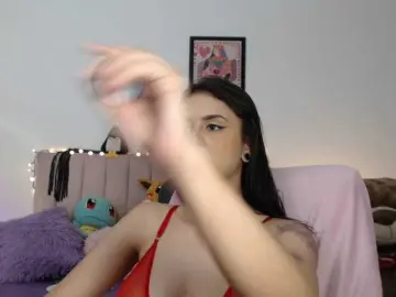 Itsvalentine  live sex cam