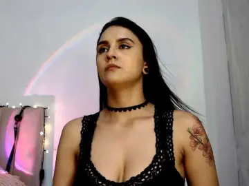Itsvalentine  live sex cam