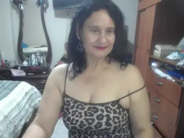 Jazmin-mature  live sex cam