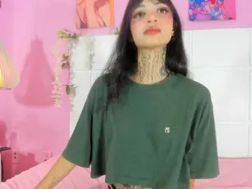 EllieStewart  live sex cam