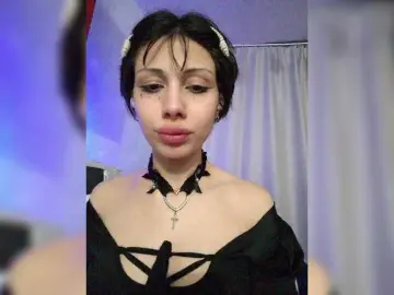Tinablackkk  live sex cam