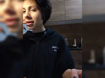 Tinablackkk  live sex cam