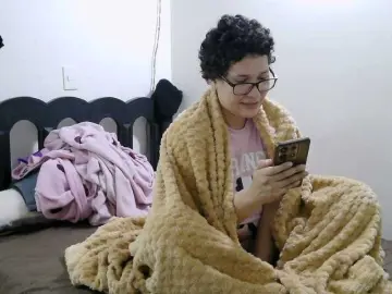 OnlyLuxas23  live sex cam