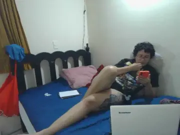 OnlyLuxas23  live sex cam