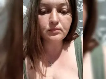 AngelinaKiss96  live sex cam