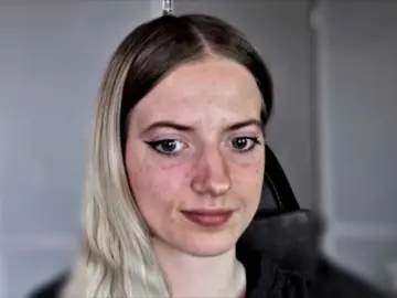 HeyAlise  live sex cam