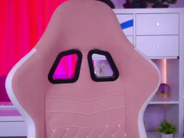 MistyReeds  live sex cam