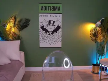 MistyReeds  live sex cam