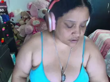 PandoraDreams  live sex cam