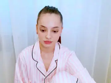SiennaMia  live sex cam