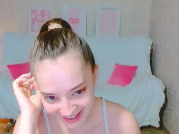 SiennaMia  live sex cam