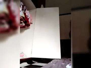 Sweet-Honey32  live sex cam