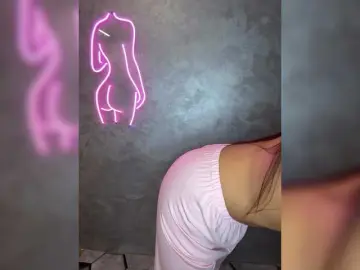 Viki-05  live sex cam