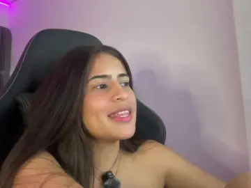 Lexiiegray2  live sex cam