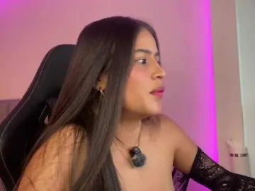 Lexiiegray2  live sex cam