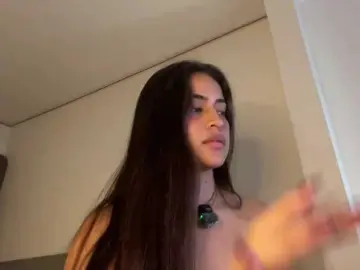 Lexiiegray2  live sex cam