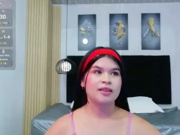 Naughtyyindiann  live sex cam