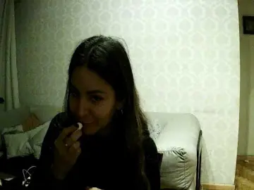 Valenseleni96  live sex cam