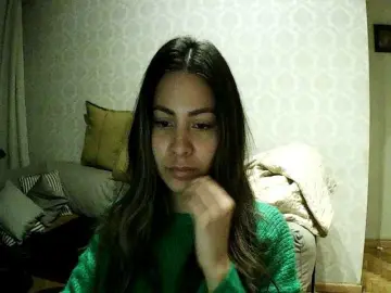 Valenseleni96  live sex cam