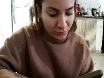 Valenseleni96  live sex cam