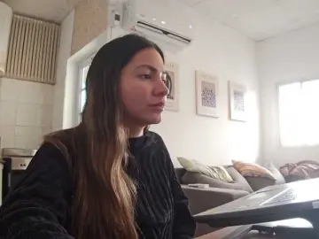 Valenseleni96  live sex cam