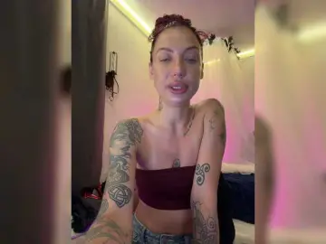 Alina666Mistress  live sex cam