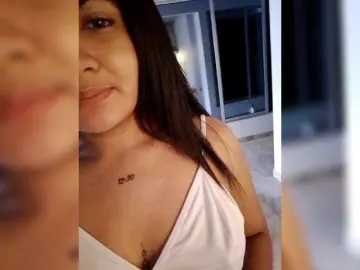 Barby13  live sex cam