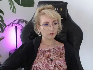 CinderellaMoon  live sex cam