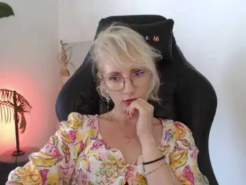 CinderellaMoon  live sex cam
