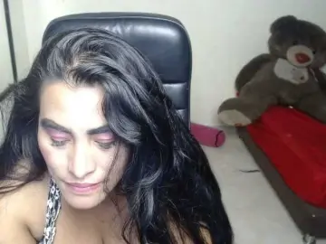 Deboralo123  live sex cam