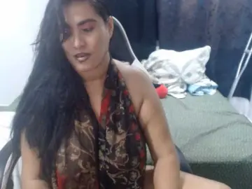 Deboralo123  live sex cam