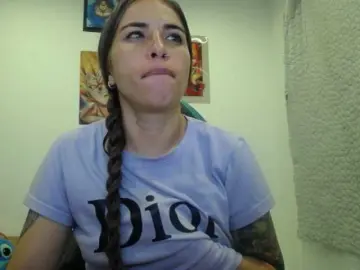 HELSEY  live sex cam
