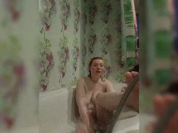Horny-Diana  live sex cam