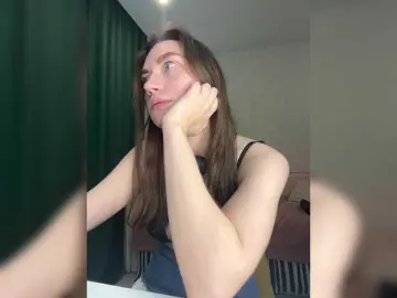 Pussyhome24-7  live sex cam