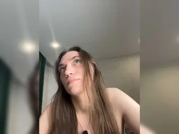 Pussyhome24-7  live sex cam