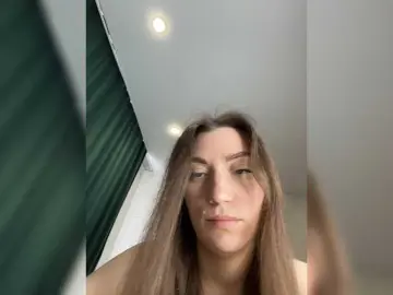 Pussyhome24-7  live sex cam