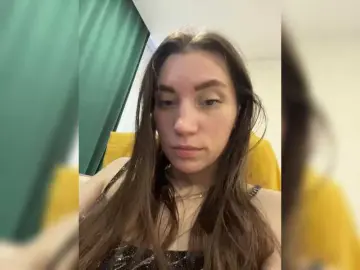 Pussyhome24-7  live sex cam
