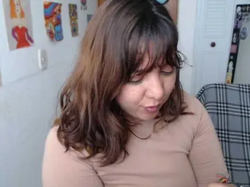 Soynanabela  live sex cam